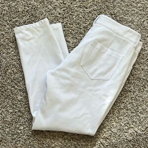 Movetes white pant